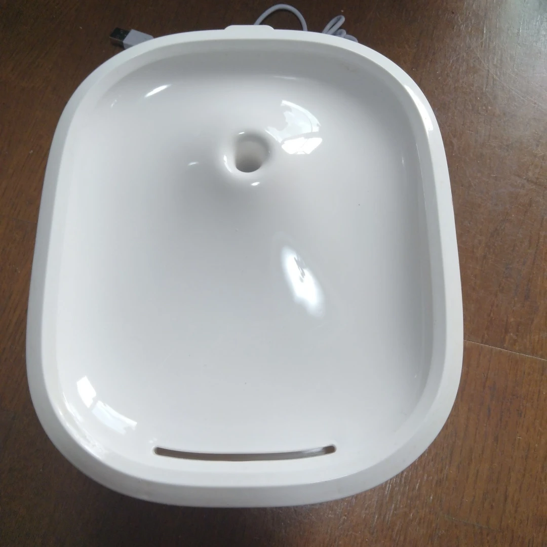 ペット用自動給水器 ホワイト