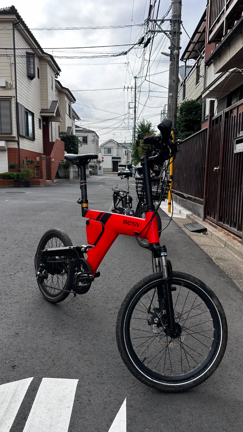 BESV PSA1 電動アシスト自転車 レッド 充電器・鍵付きの写真2枚目