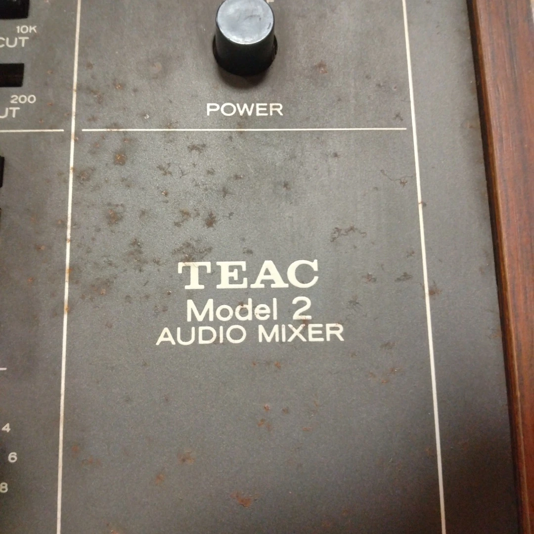 TEAC Model2 オーディオミキサーの写真2枚目