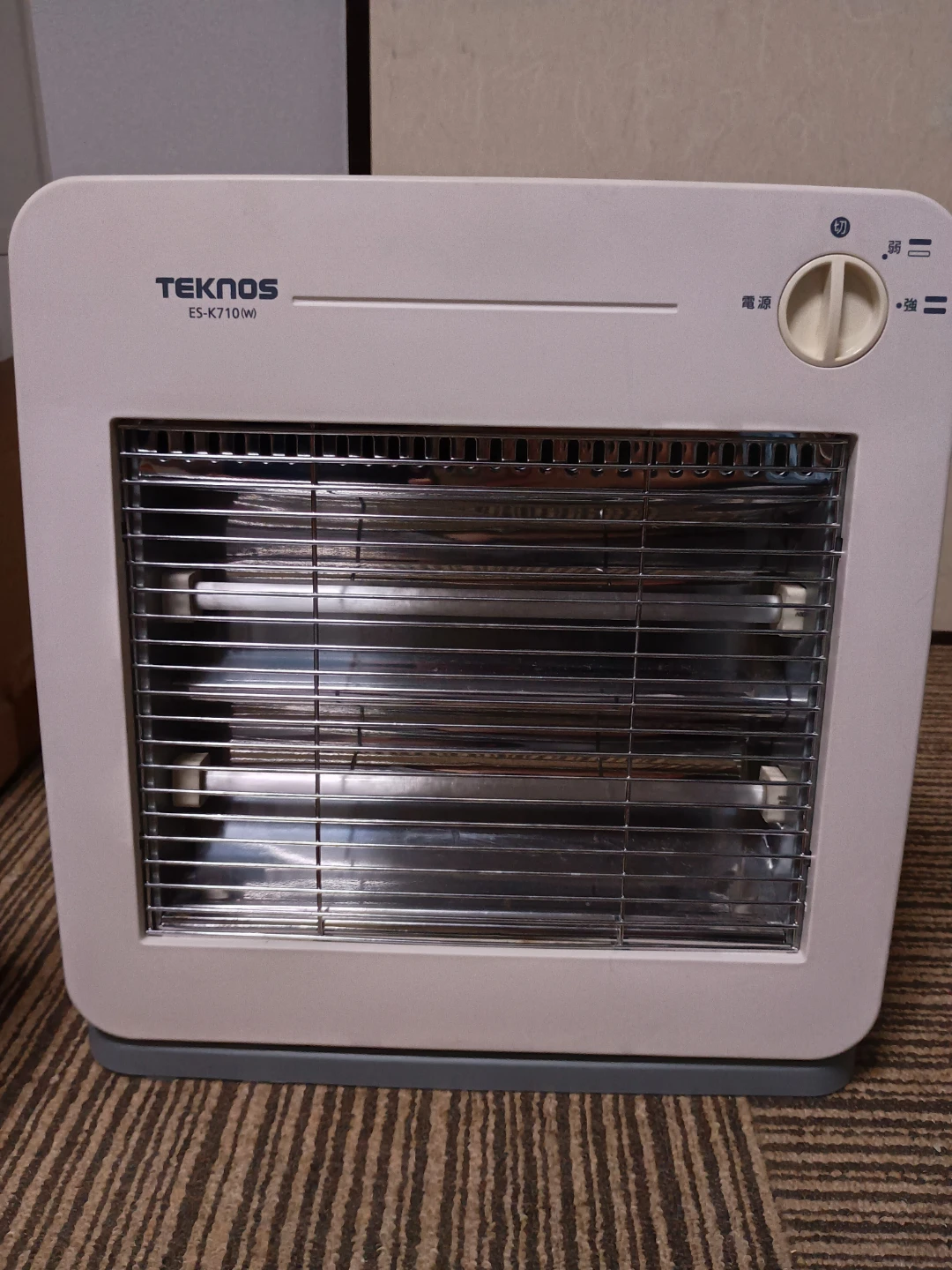 テクノス 電気ストーブ ES-K710(W)