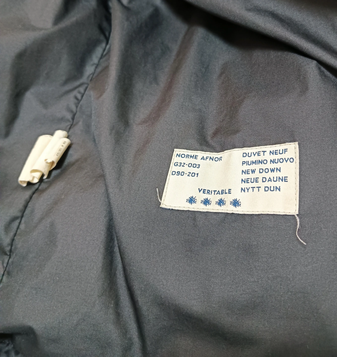 美品。MONCLER  モンクレール ダウンコート ジャワの写真4枚目