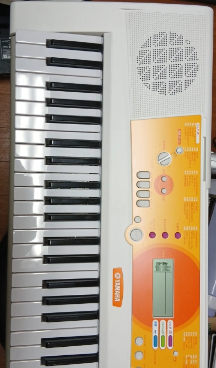 ヤマハ 電子キーボード EZ-J210