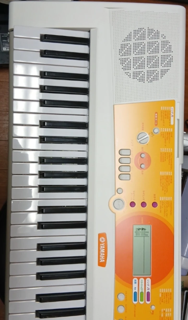 ヤマハ 電子キーボード EZ-J210