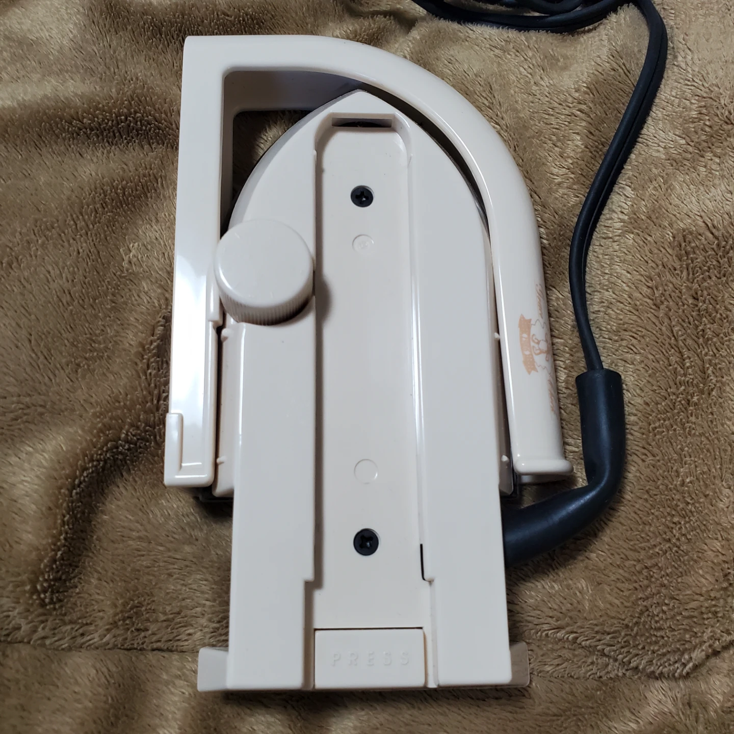 サヨナラ限界価格‼️新品 National(現東芝)動作確認済み ミニアイロンの写真4枚目