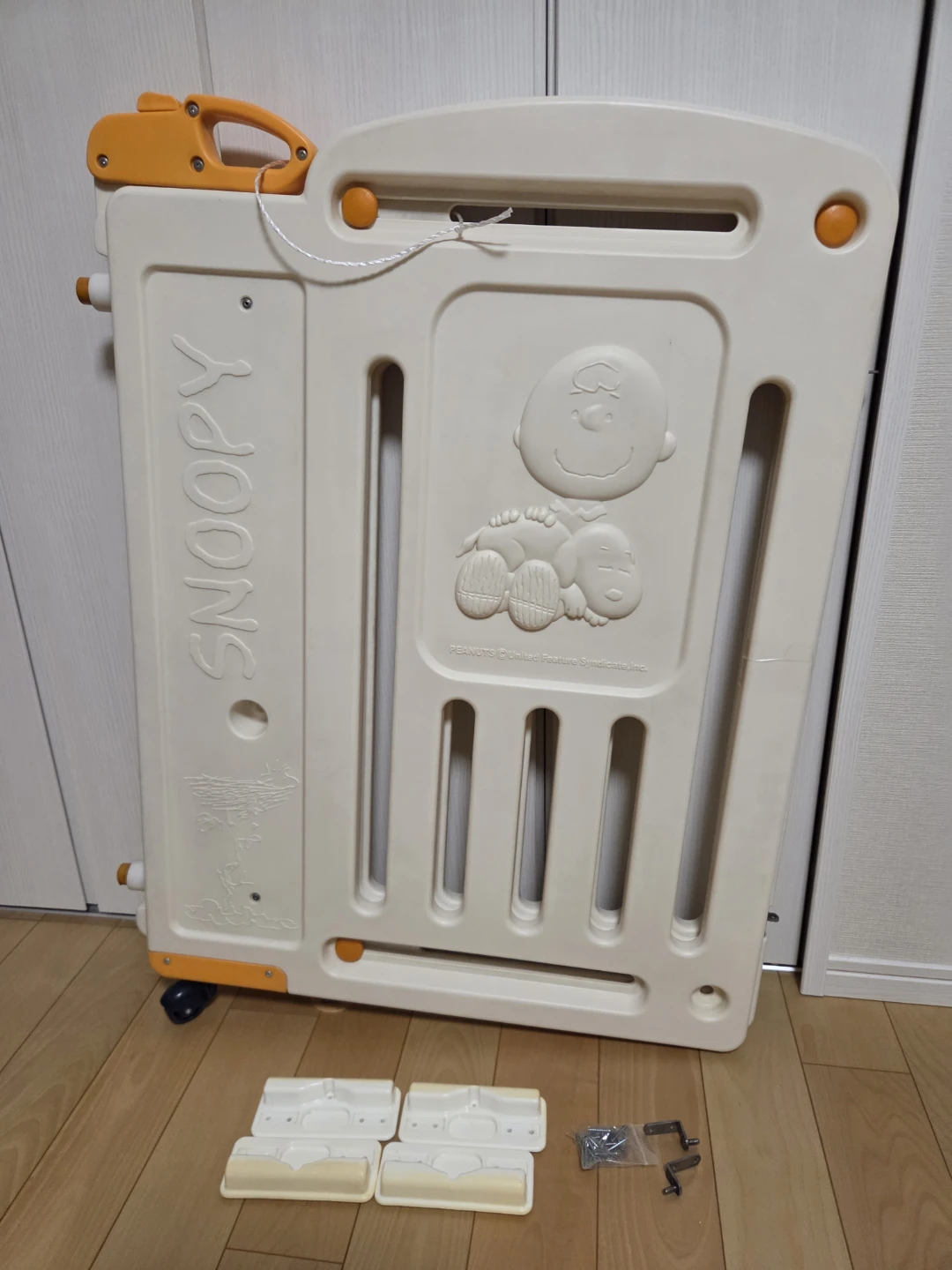 リッチェル スヌーピー ベビーゲートの写真2枚目