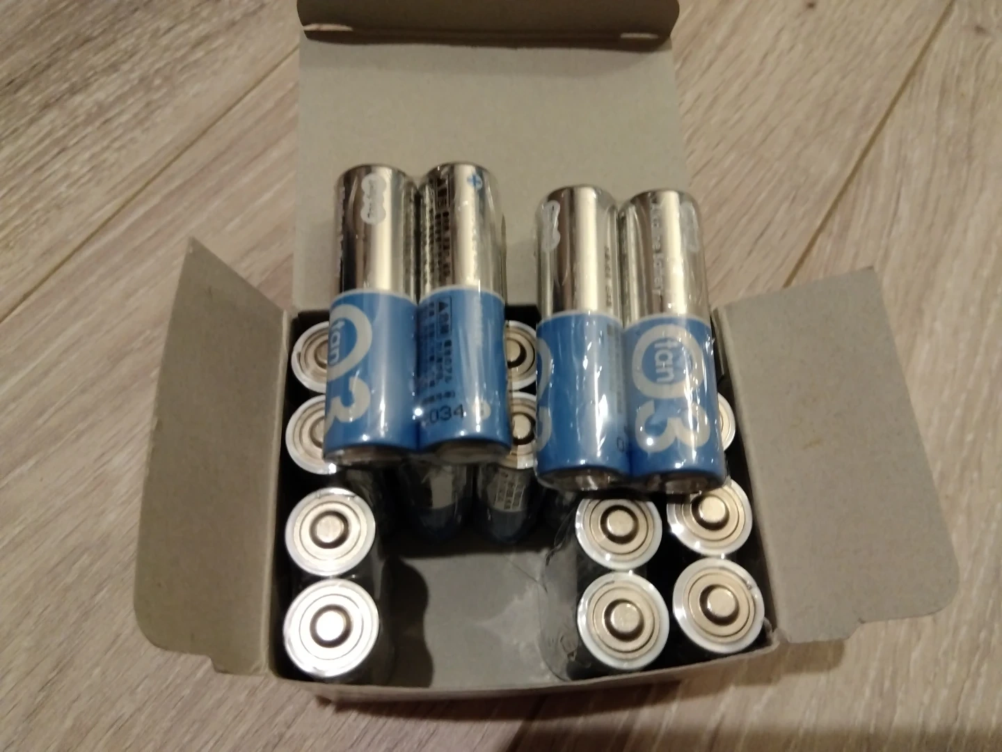アルカリ乾電池 単3 20本パック(同時希望の割引条件あり)の写真3枚目