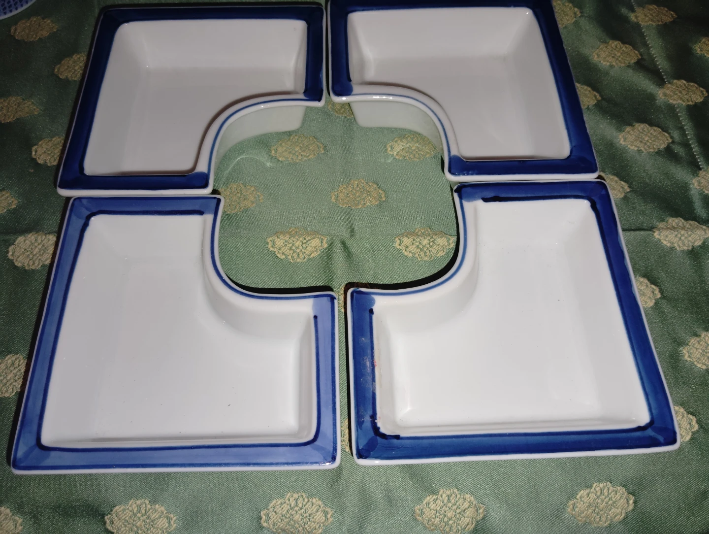 陶器製 連結皿 4枚セット 白×青