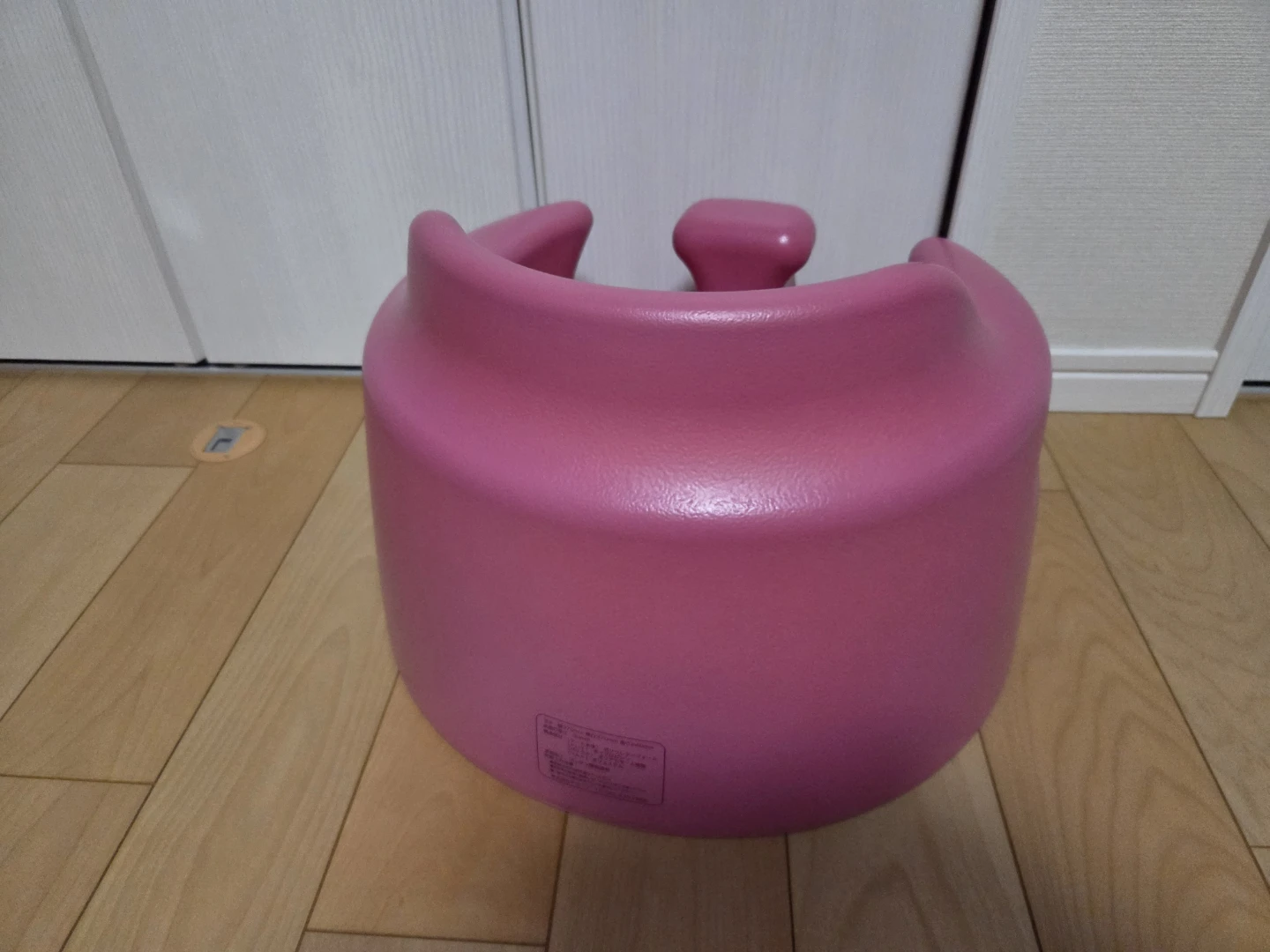 エシアン ベビーチェア ピンクの写真2枚目