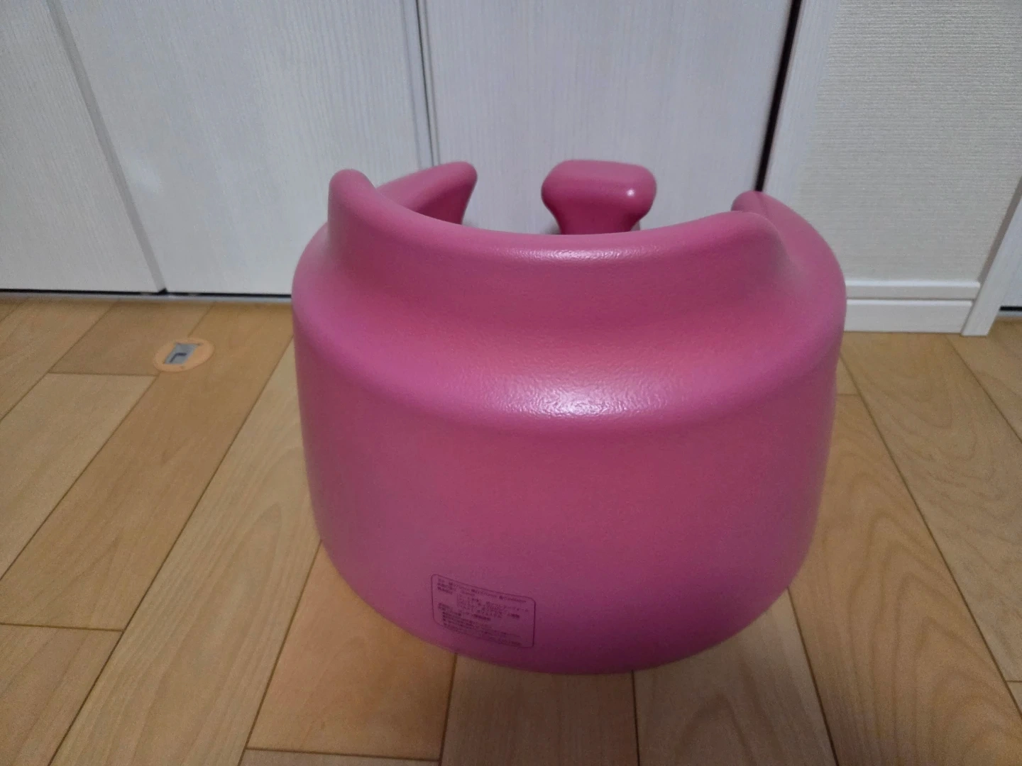 エシアン ベビーチェア ピンクの写真2枚目