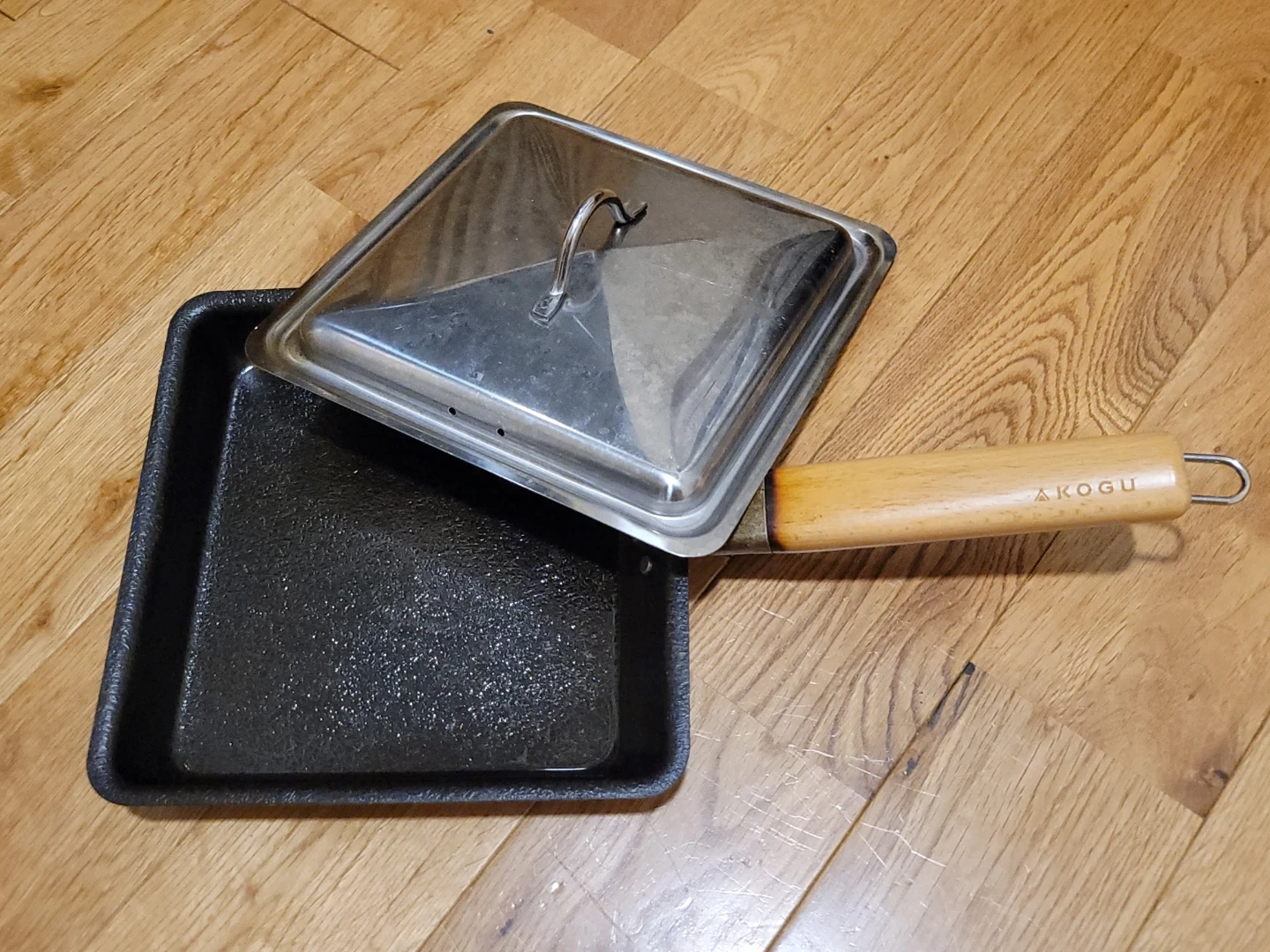 四角い鉄フライパン