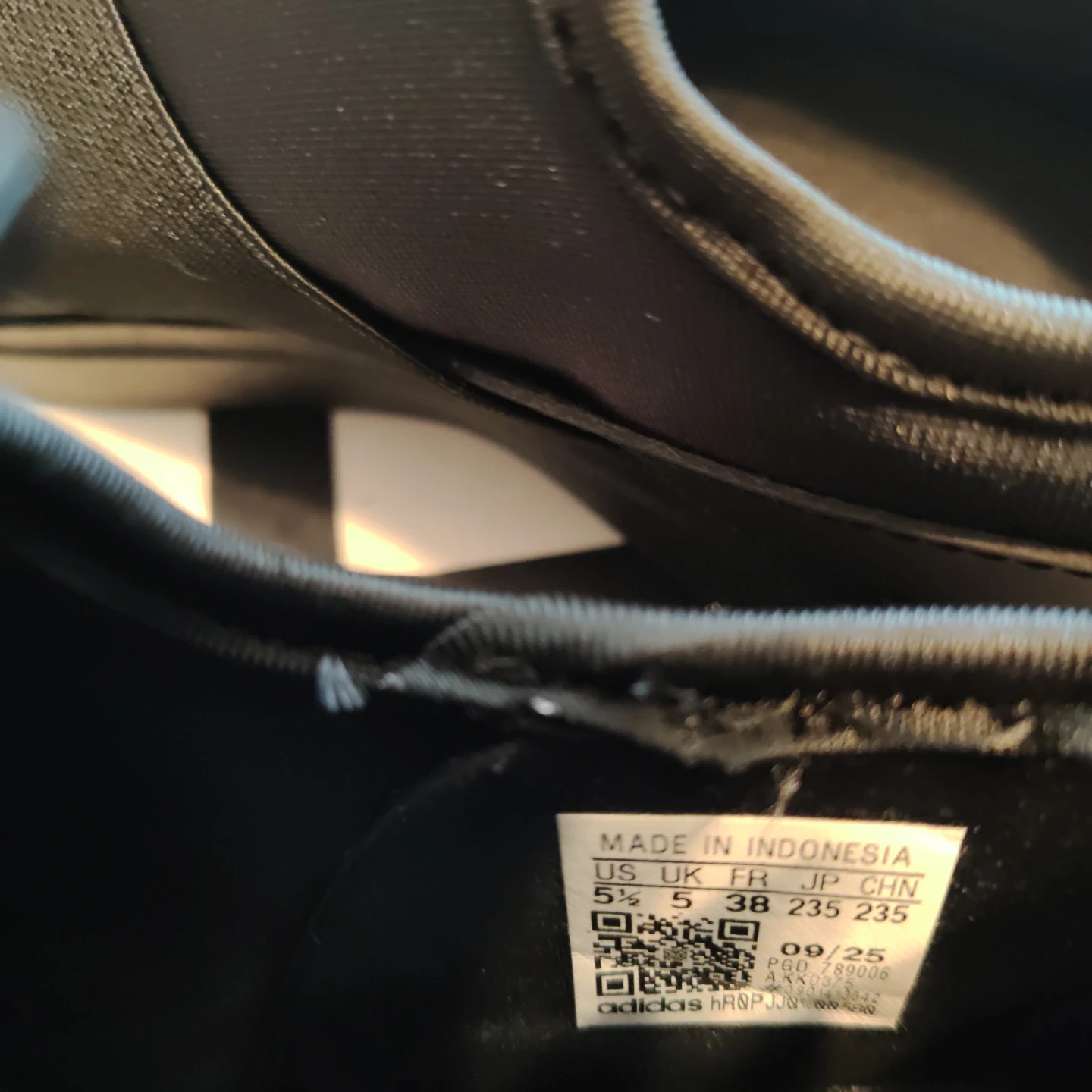 アディダス ストリートトーク スリッポン 23.5cmの写真3枚目