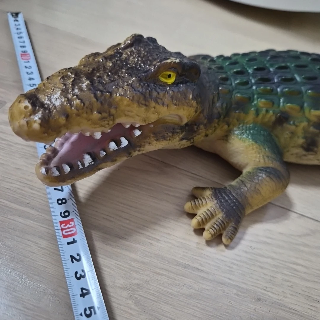 ワニ フィギュア リアル 約55cmの写真3枚目