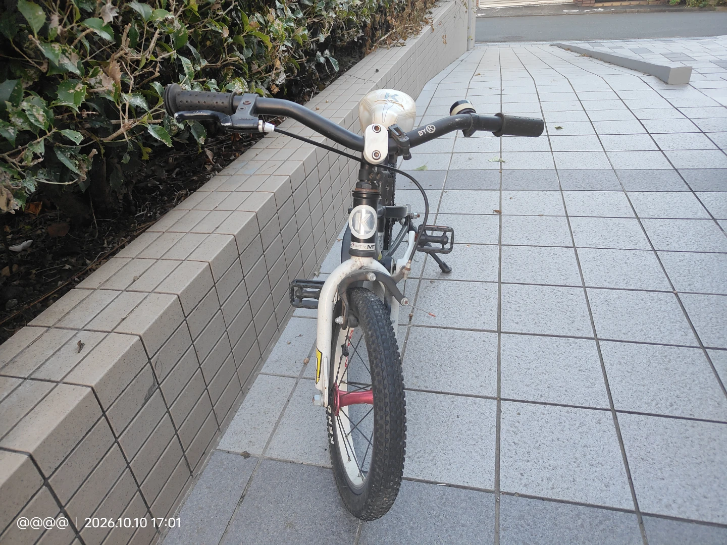 ケノン 子供用自転車 ブラックの写真2枚目