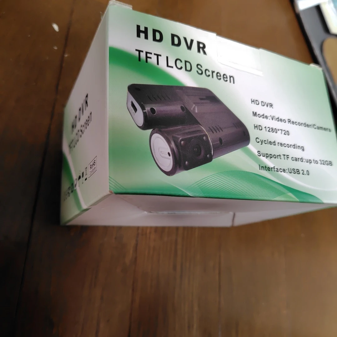 HD DVR ドライブレコーダー TFT液晶の写真2枚目