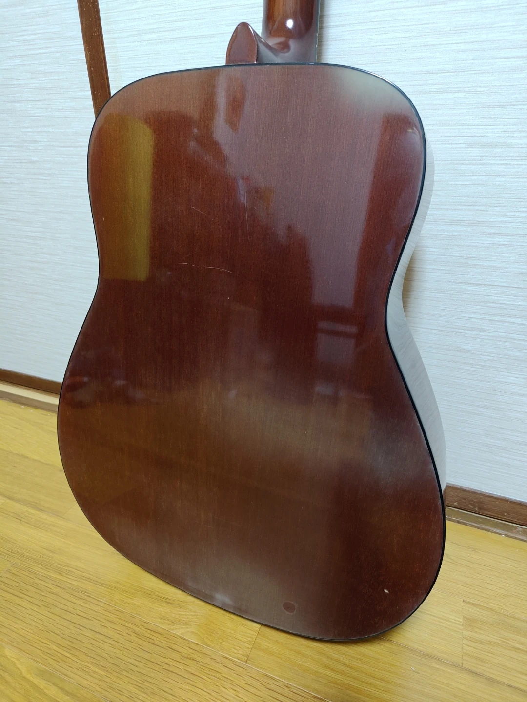 Yamaha FG-402の写真6枚目