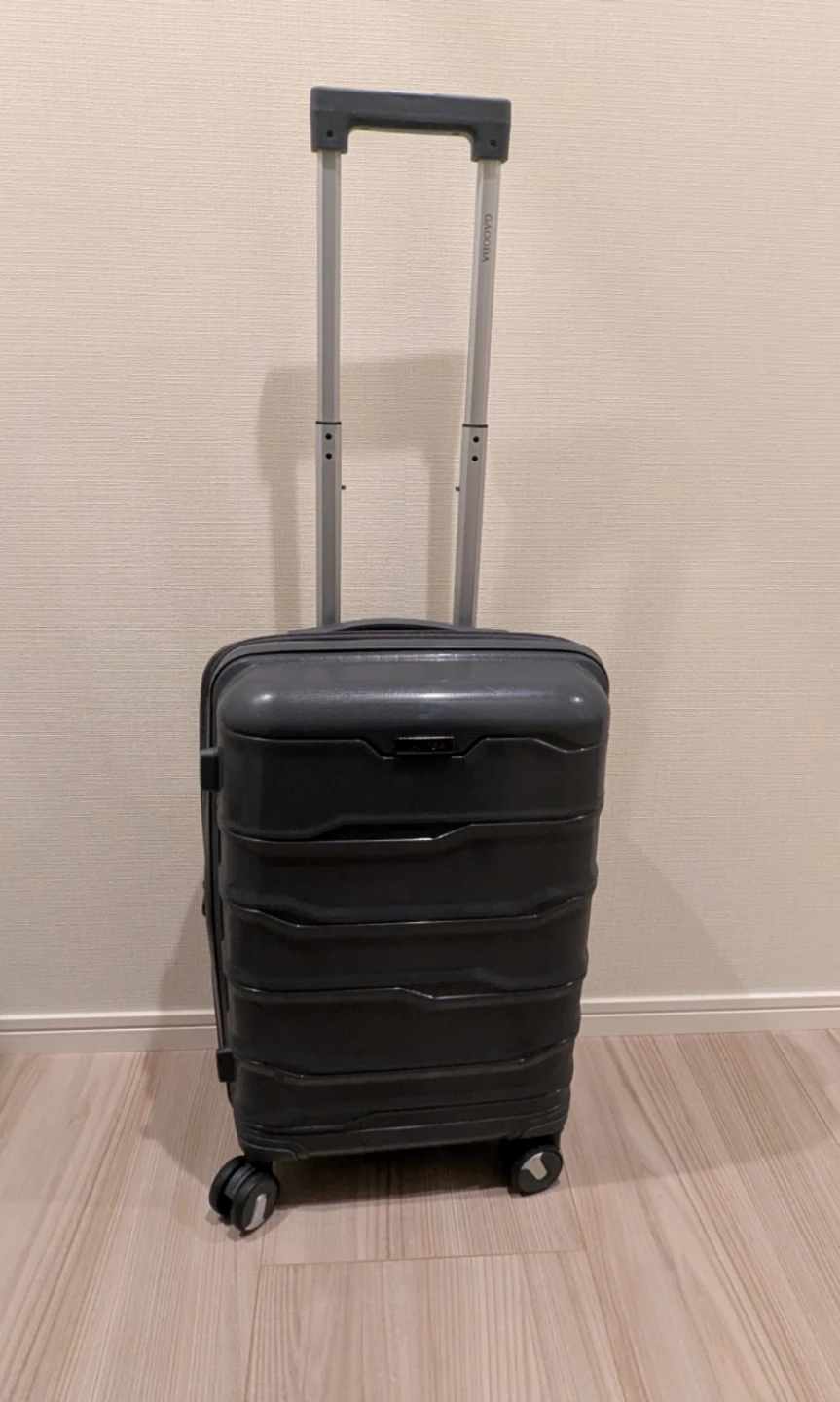 ◇ 新品未使用  スーツケース  Ｓサイズ 超軽量  ダークグレー