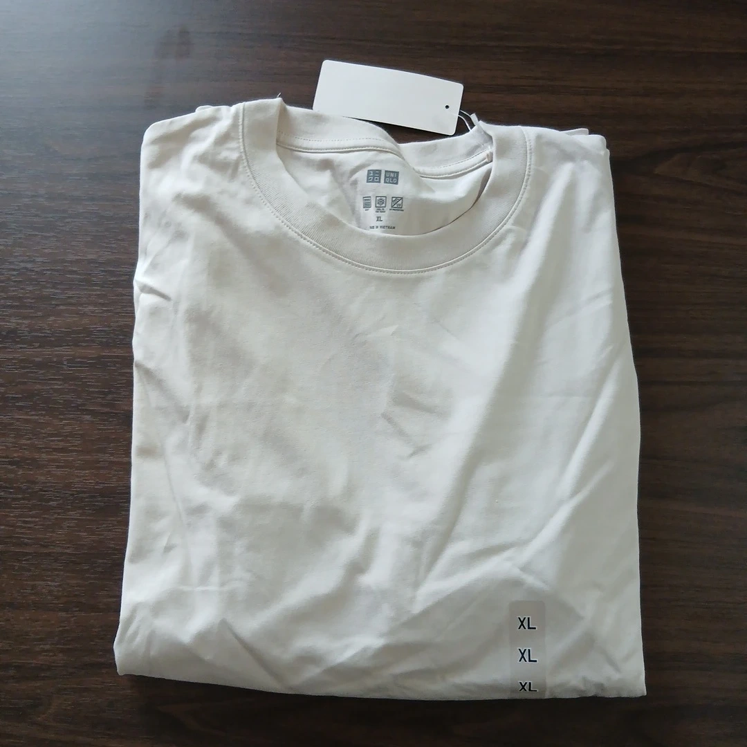 ユニクロ 長袖Tシャツ 3点まとめ売り XLサイズの写真5枚目