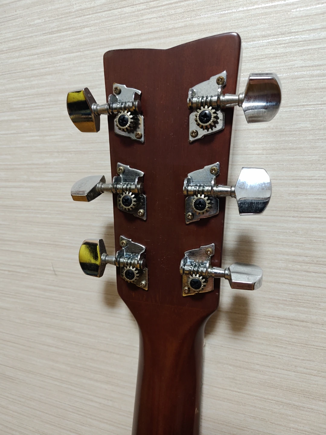 Yamaha FG-402の写真7枚目