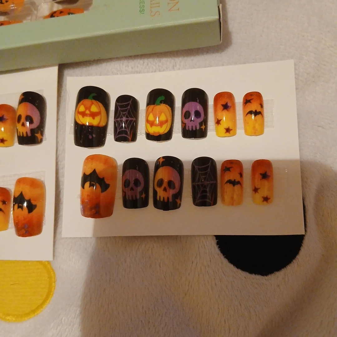 🎃ハロウィン🎃ネイルチップ まとめ売りの写真3枚目