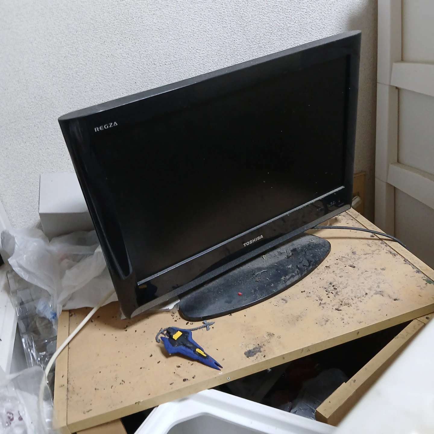 東芝 REGZA 19インチ 液晶テレビ 19A8000