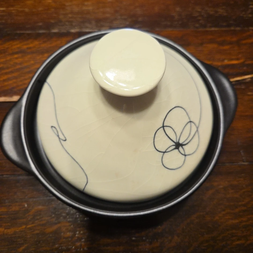 タジン鍋 陶器 花柄 黒白