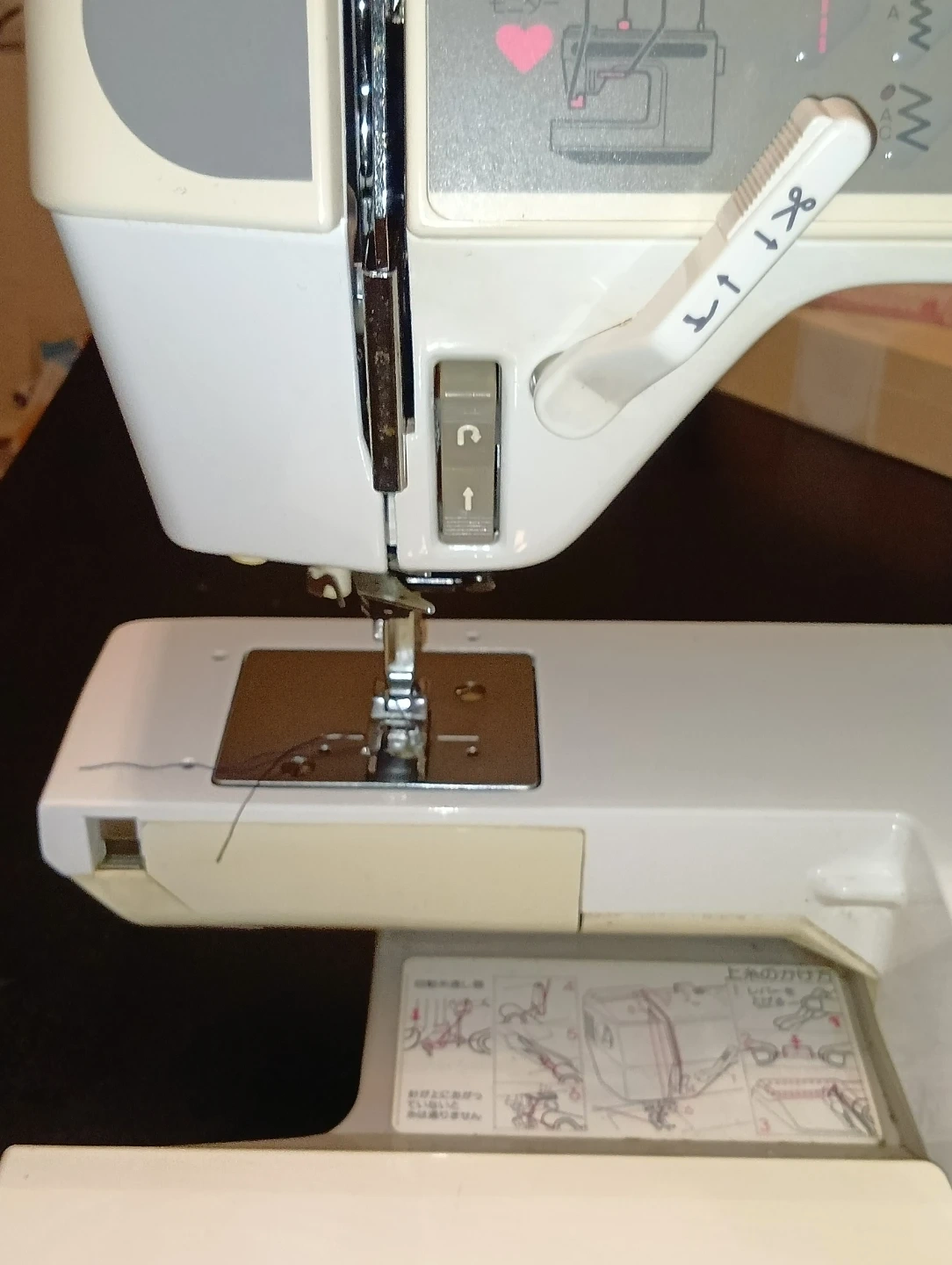 JUKI コンピュータザ·ミシン HZL-7600の写真8枚目