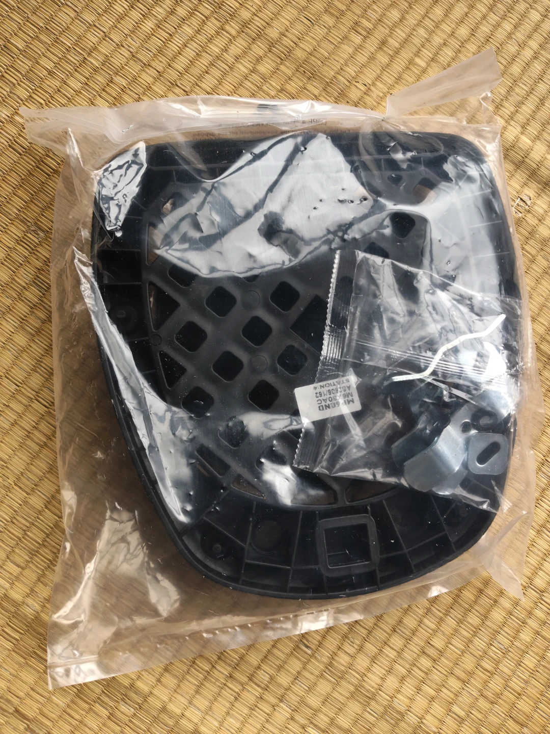 【新品未開封】GIVI モノロック用ベースプレート MP60NDの写真2枚目