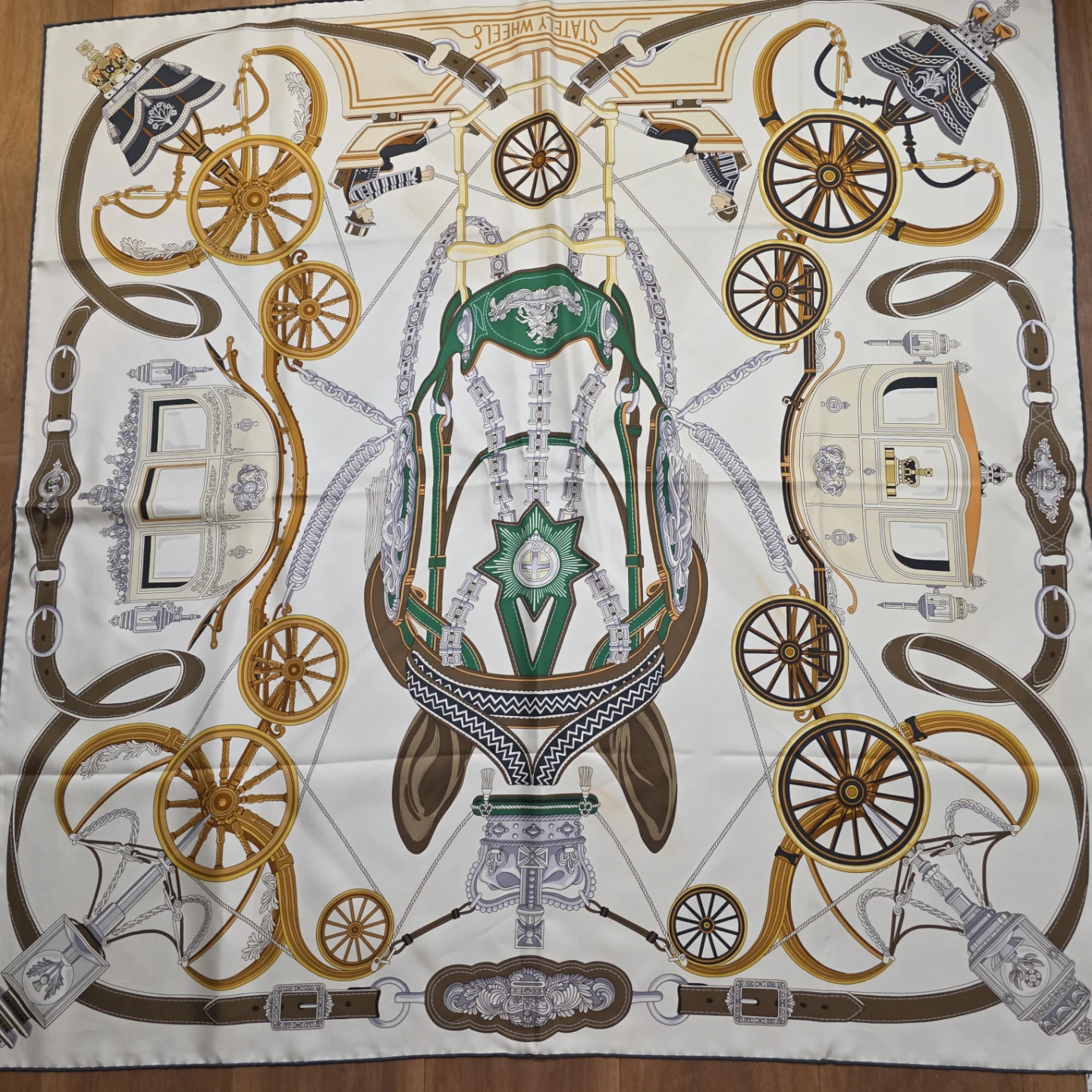 エルメス カレ90 スカーフ STATELY WHEELS
