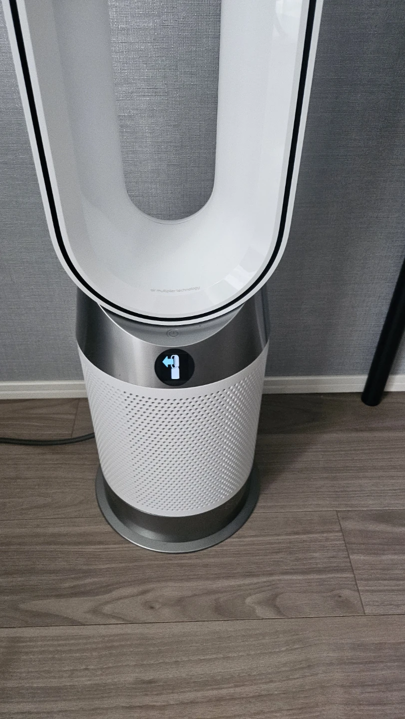 ダイソン 空気清浄ファンヒーター HP04の写真6枚目