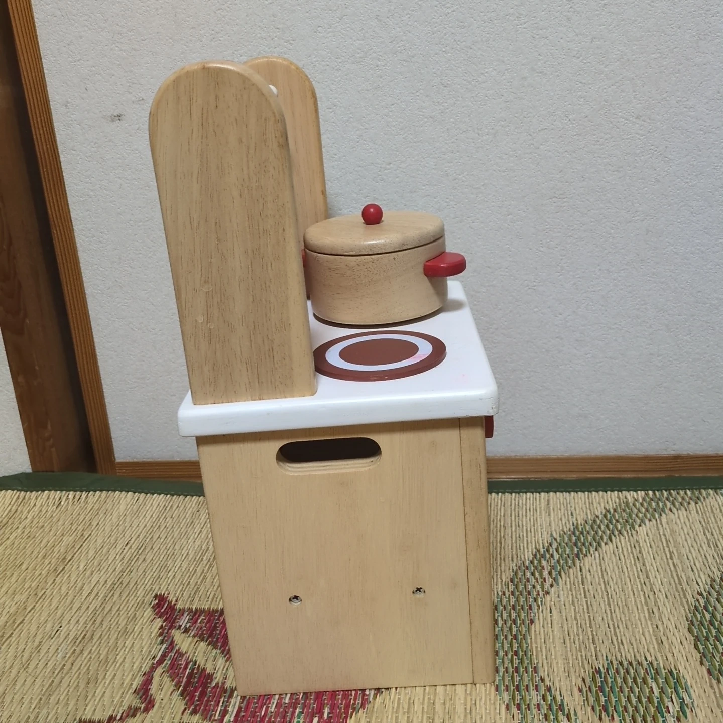 木製 おままごとキッチンセットの写真3枚目