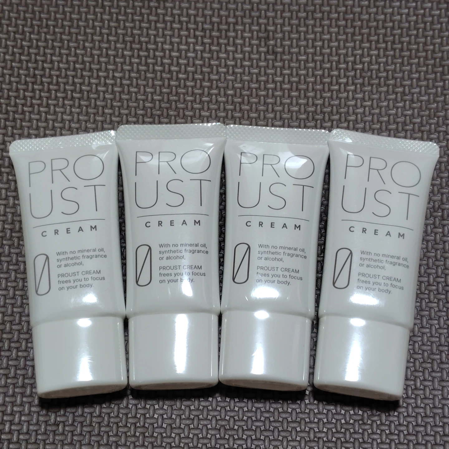 プルーストクリーム 30g 4本セット