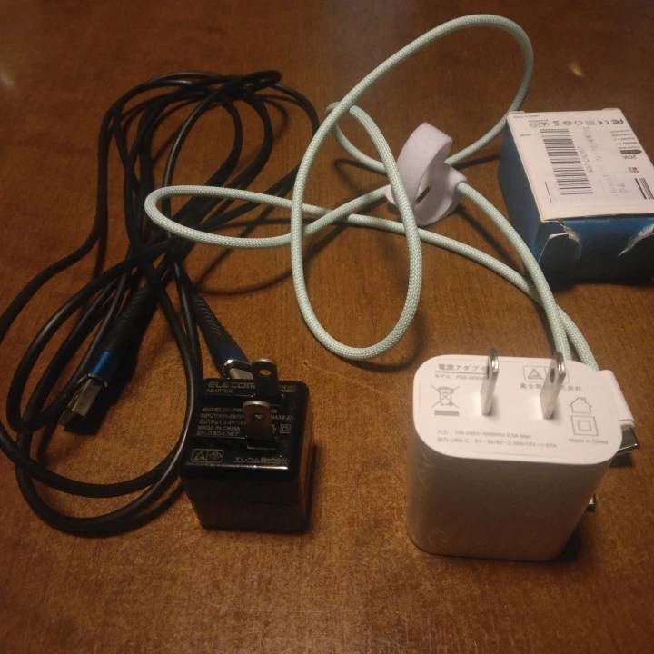 USB PDアダプター　type-C　to type-C　5V1Aアダプター　type-A　to type-Cケーブル