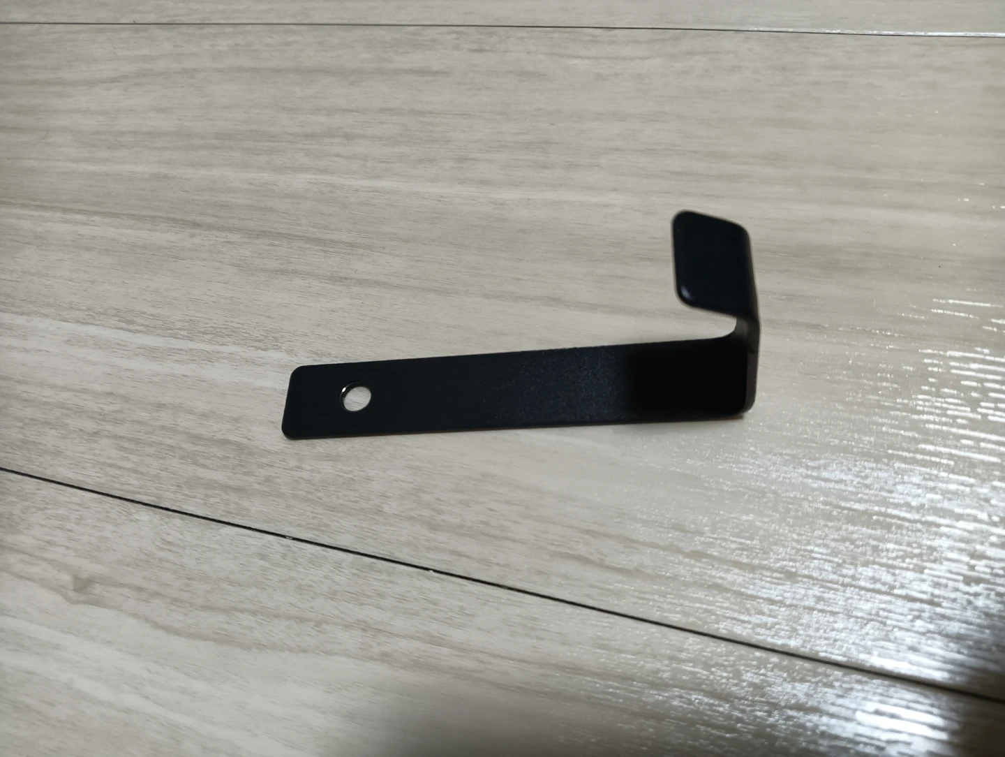 L字型 フック 金具 ブラックの写真2枚目