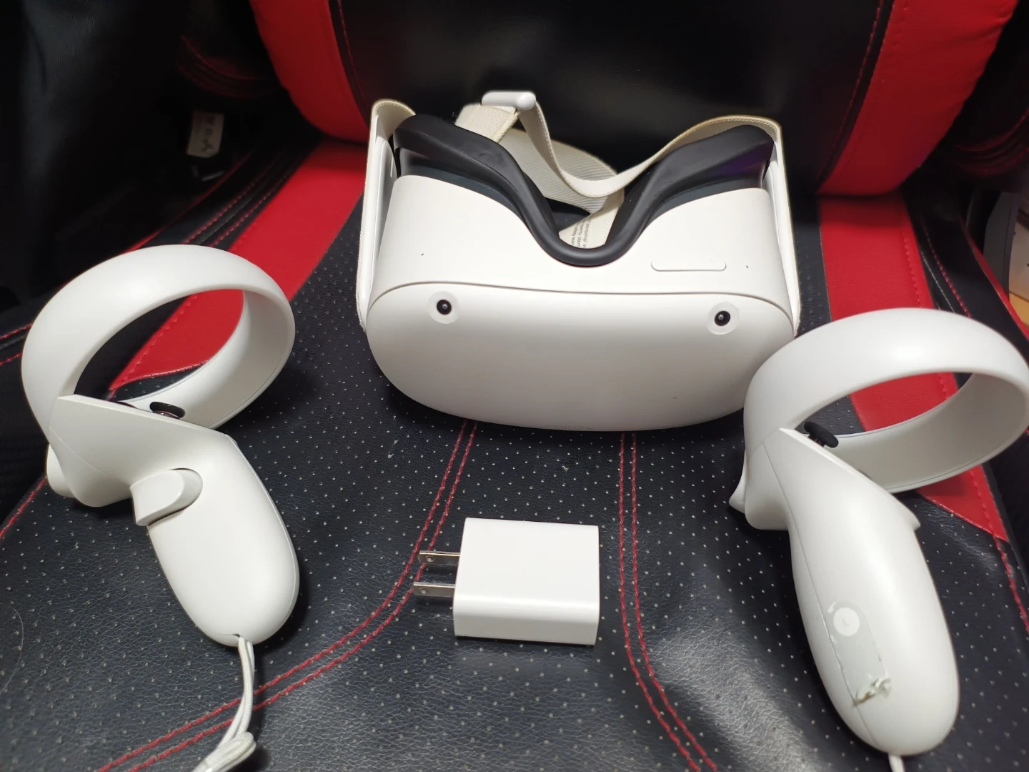 オキュラス Meta Quest 2 VRヘッドセット