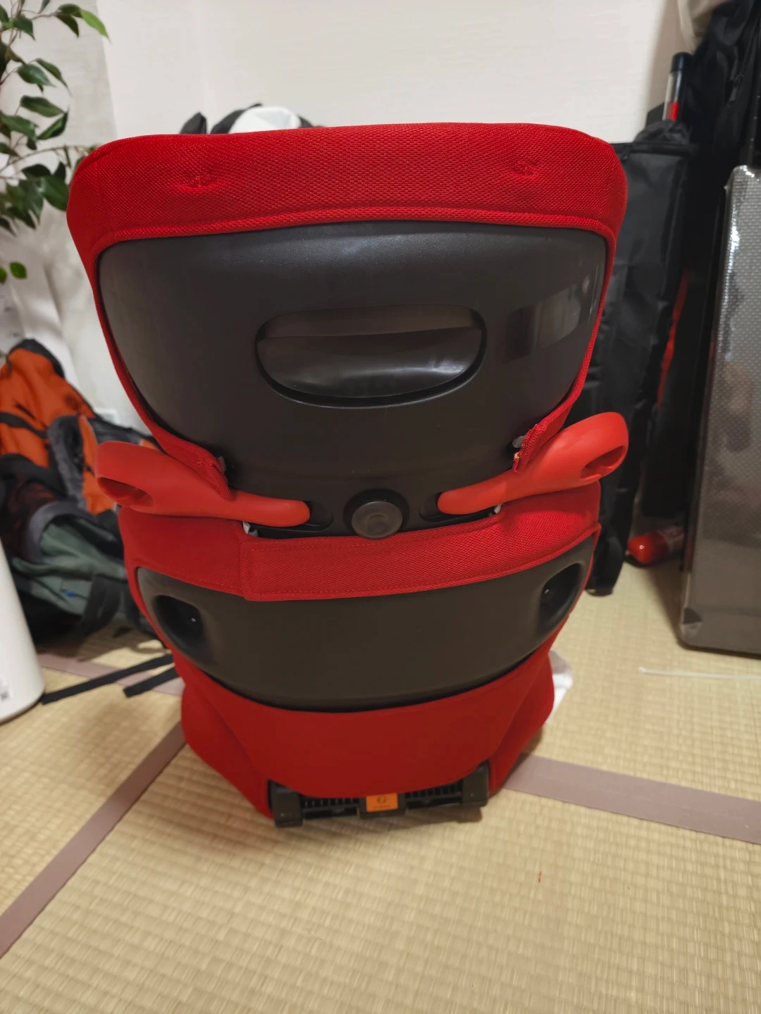 コンビ チャイルドシート ジュニアシートの写真2枚目