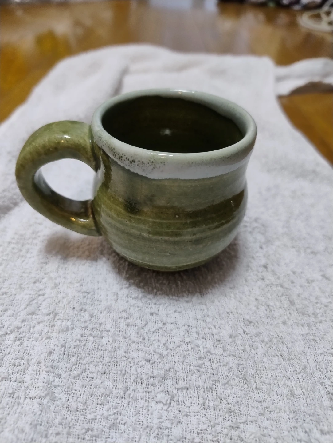 陶器 マグカップ 緑 抹茶色