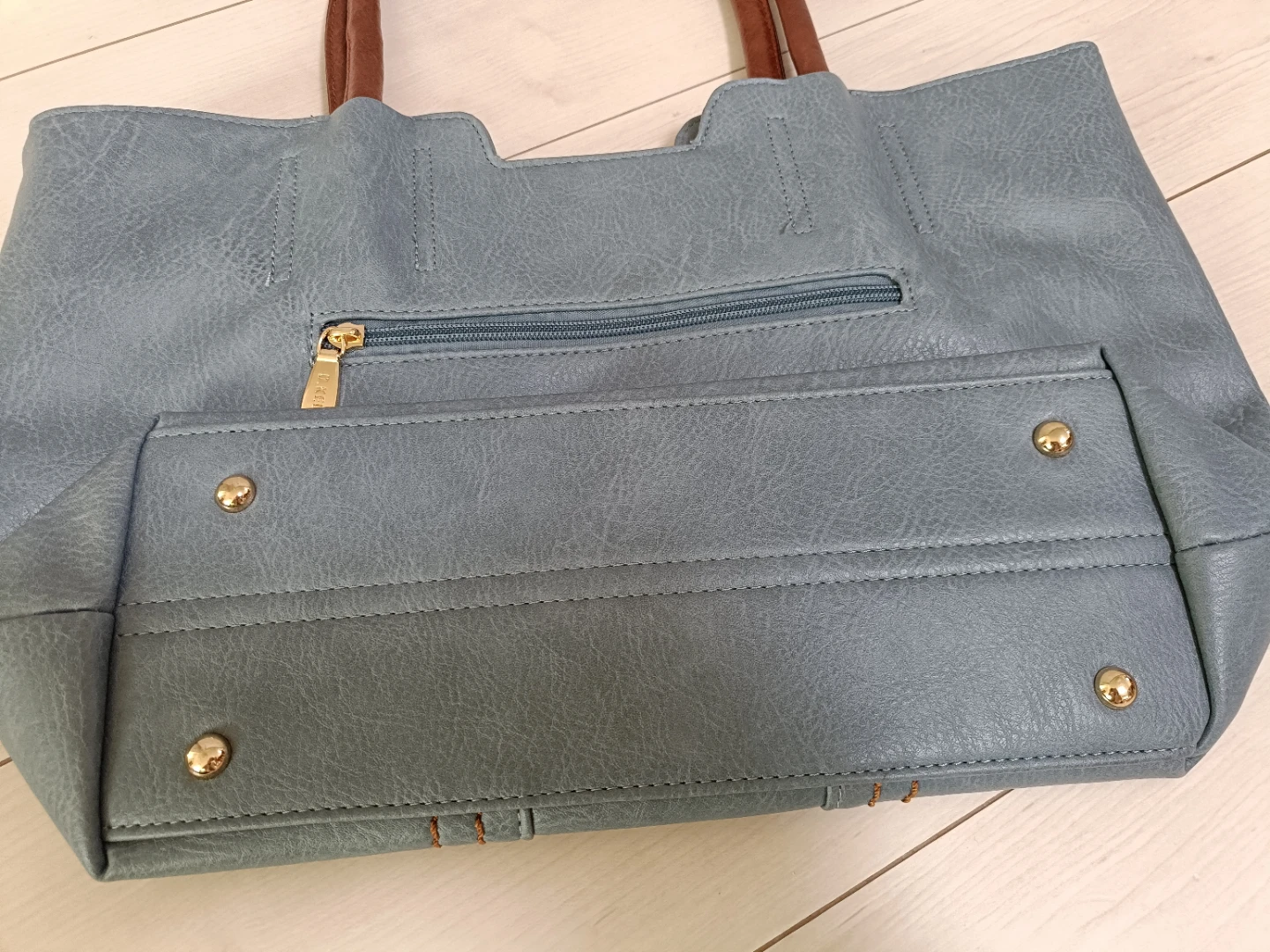 【D.KELLY japan】トートバッグ A4サイズ入ります ブルー系 ステッチ入の写真8枚目