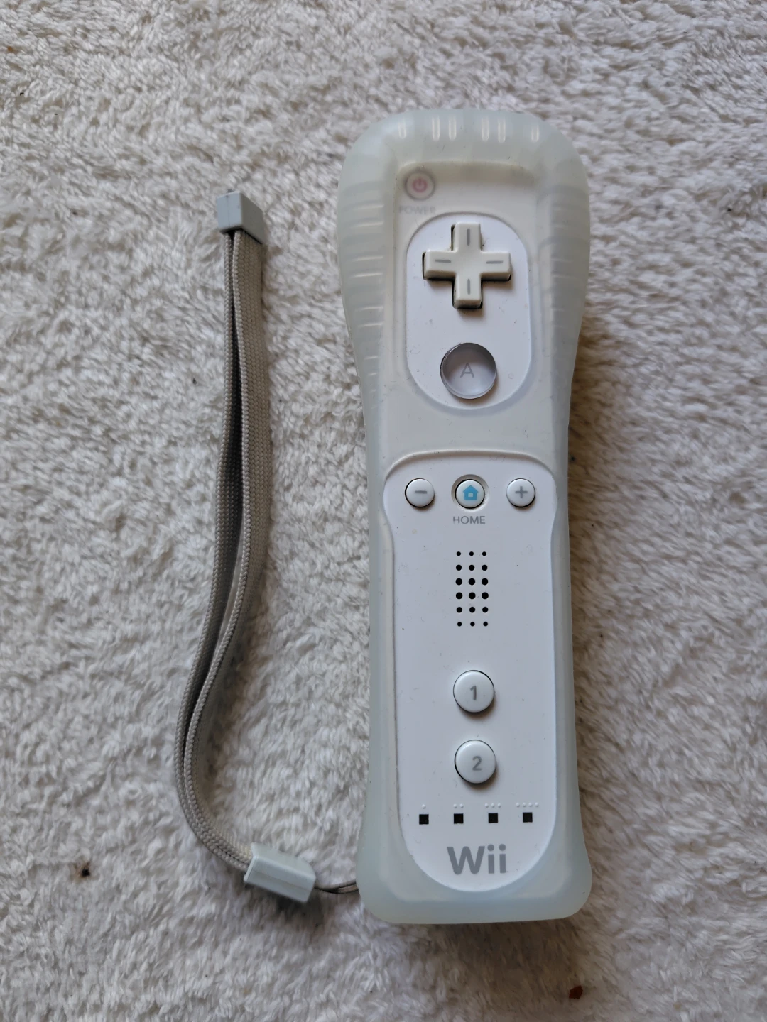 任天堂 Wii リモコン シリコンカバー付