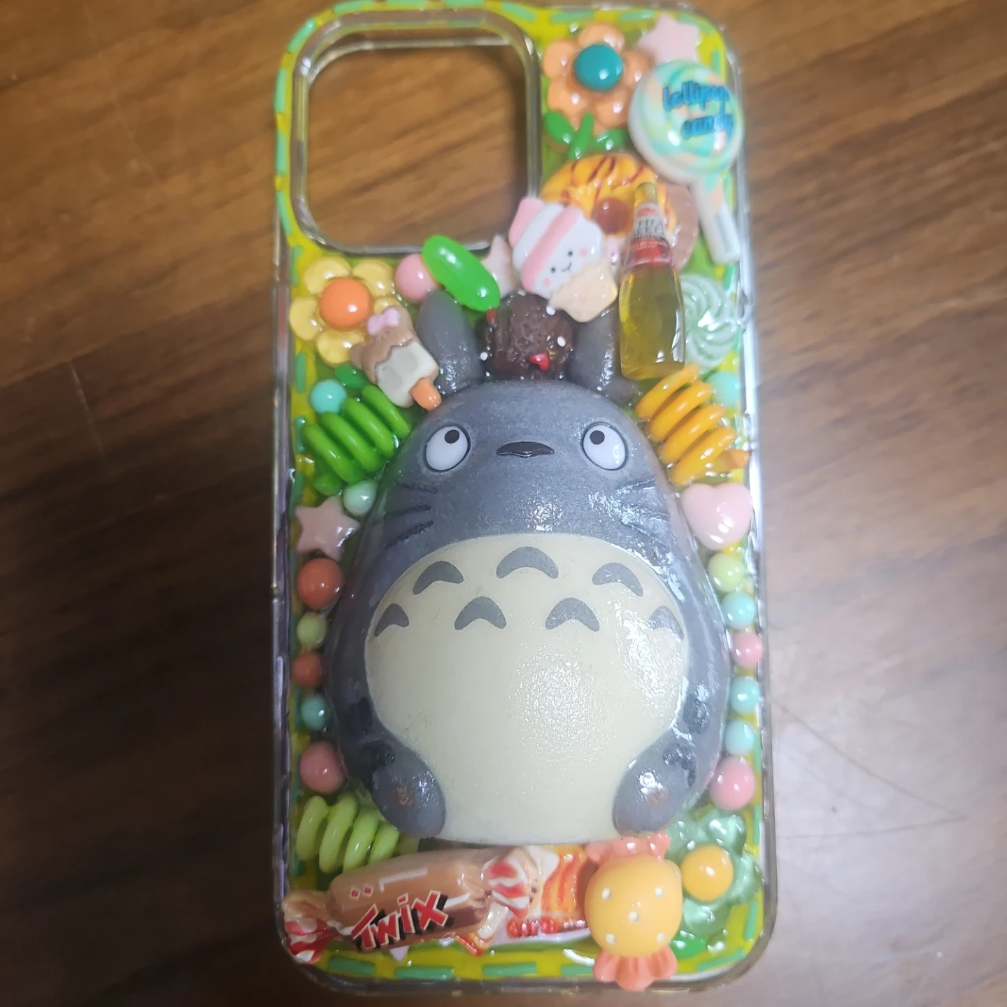 ◽iPhone16Pro MAX 用オーダーデコケース◽トトロの写真6枚目