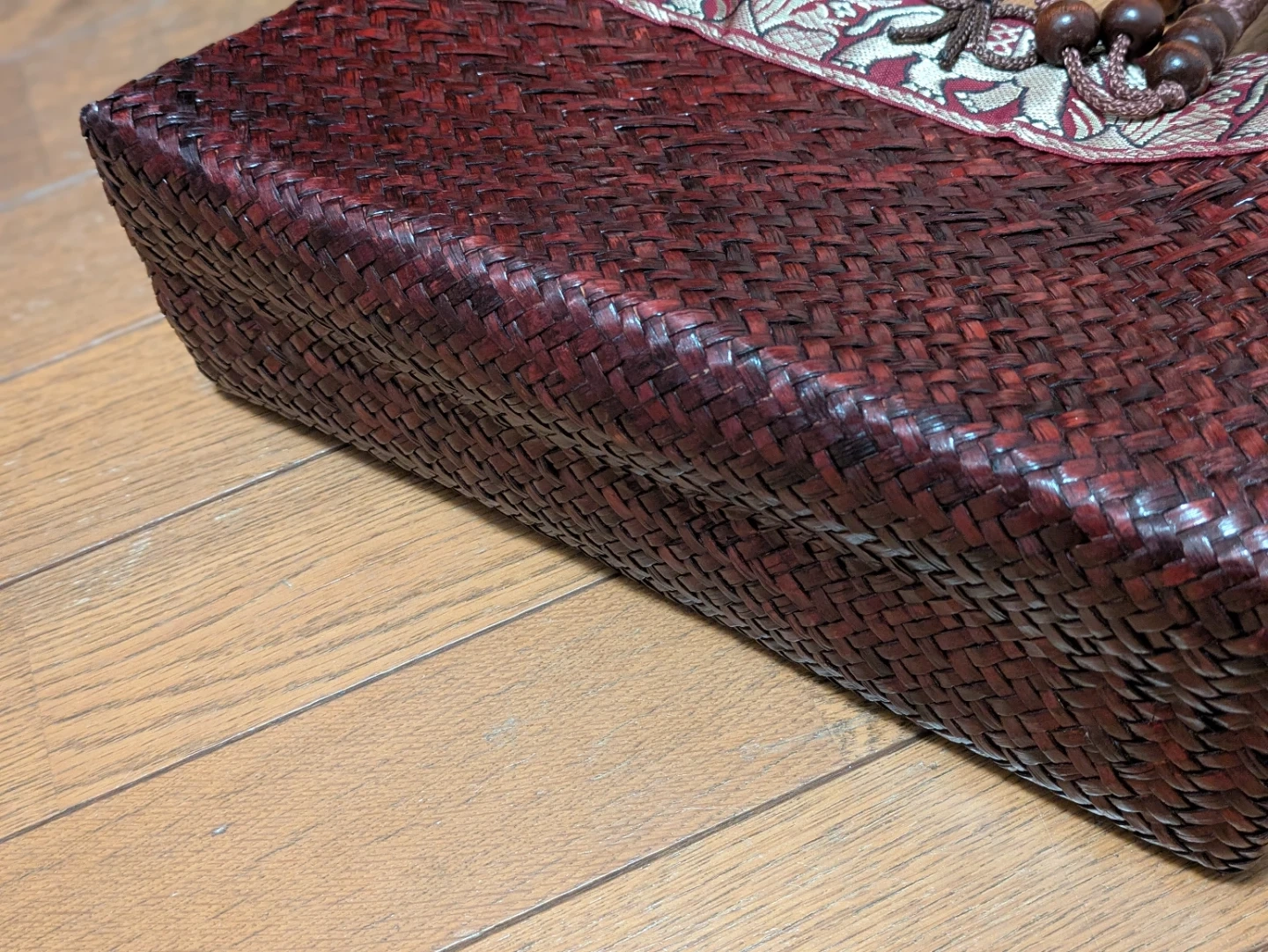 数回使用しただけの美品!象柄 かごバッグ の写真5枚目