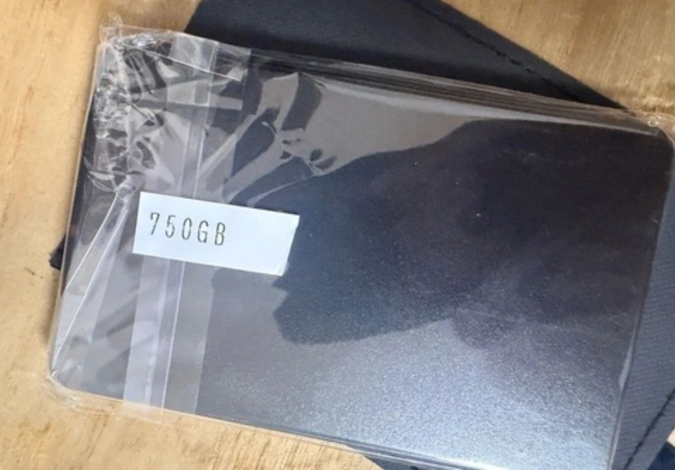 ポータブルHDD 750GB USB 3.0の写真2枚目