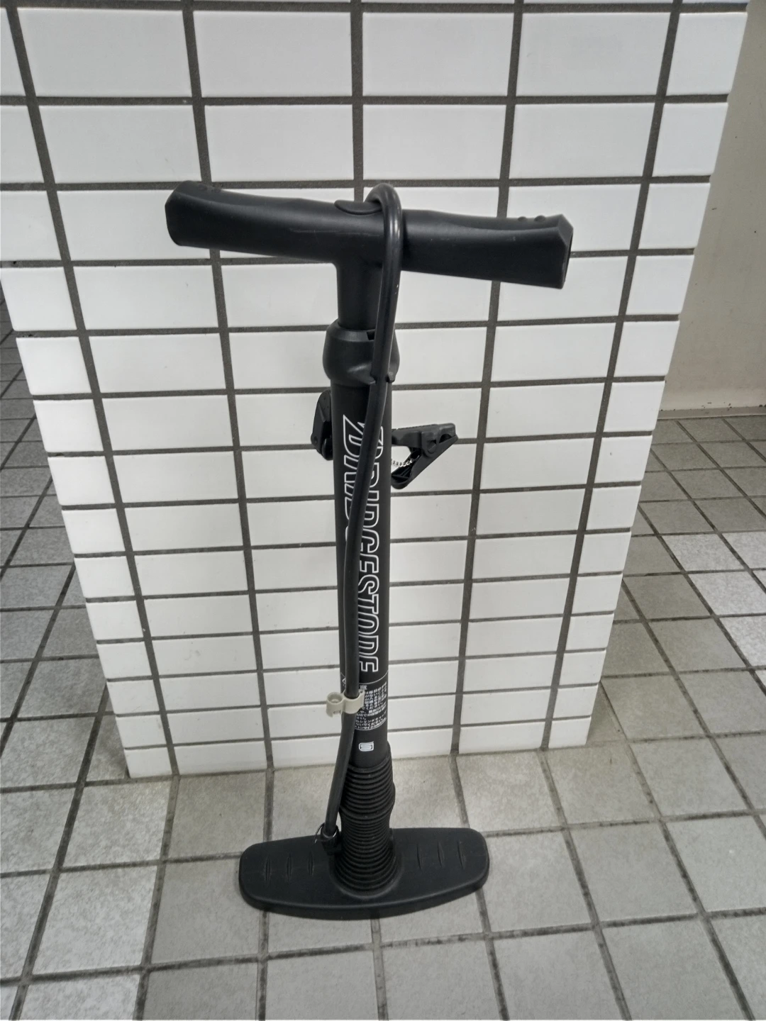 ブリヂストン 自転車用空気入れ ブラックの写真3枚目