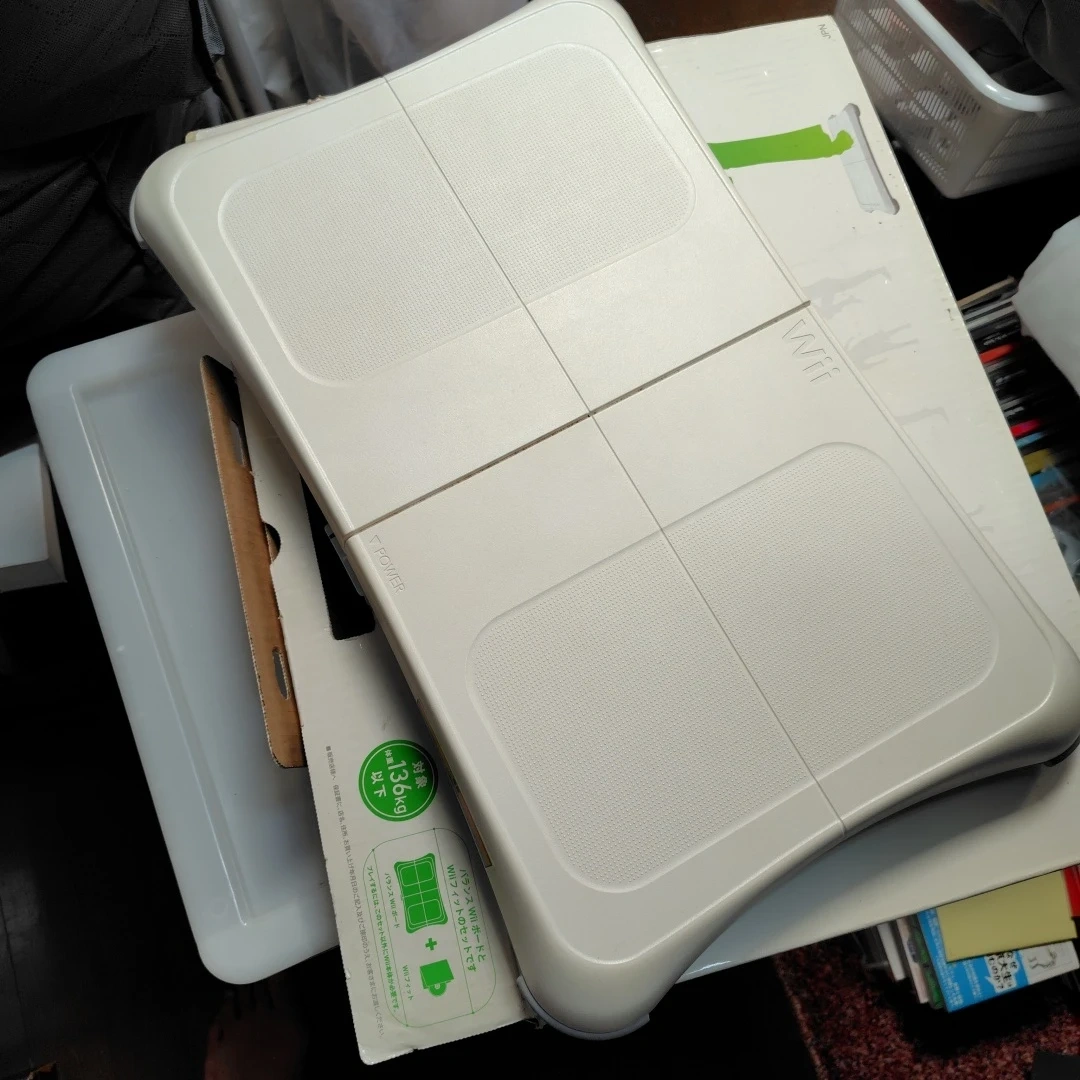 任天堂 Wii Fit バランスボードの写真2枚目
