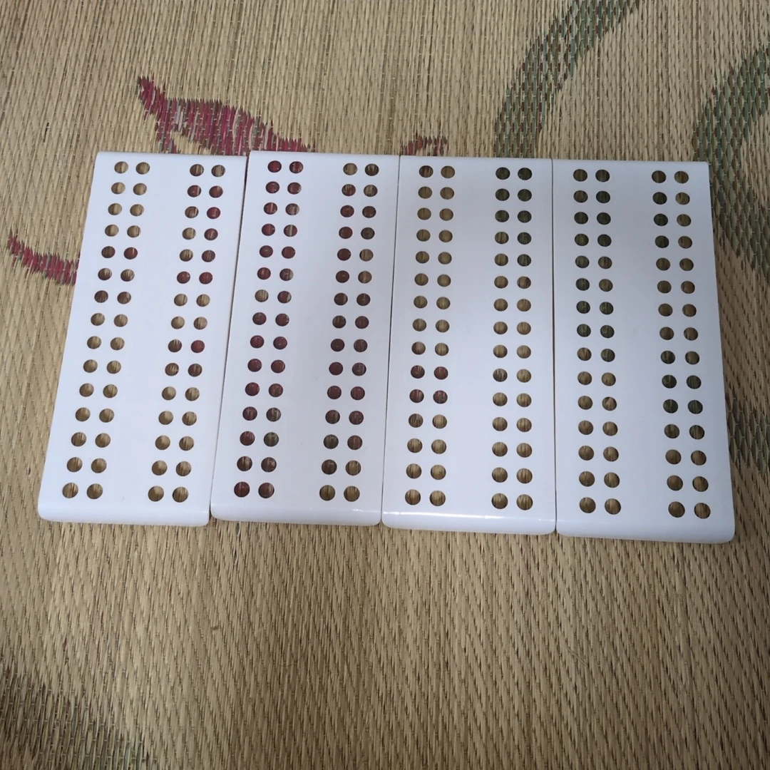 収納棚用パネル 4枚 突っ張り棒2本の写真2枚目