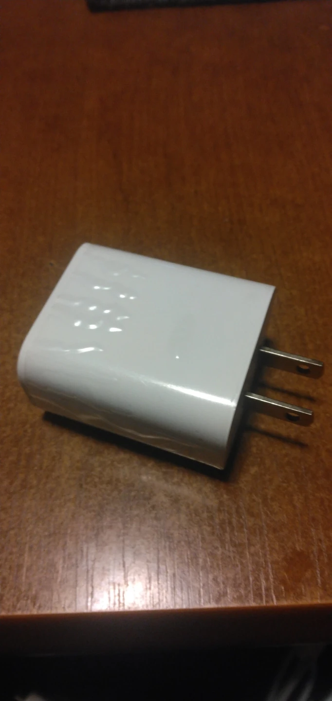 〔未使用品〕USB  PD充電器　type-c to type-cケーブルセットの写真3枚目