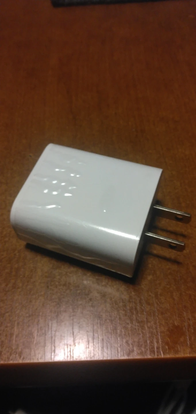 〔未使用品〕USB PD充電器 type-c to type-cケーブルセットの写真3枚目