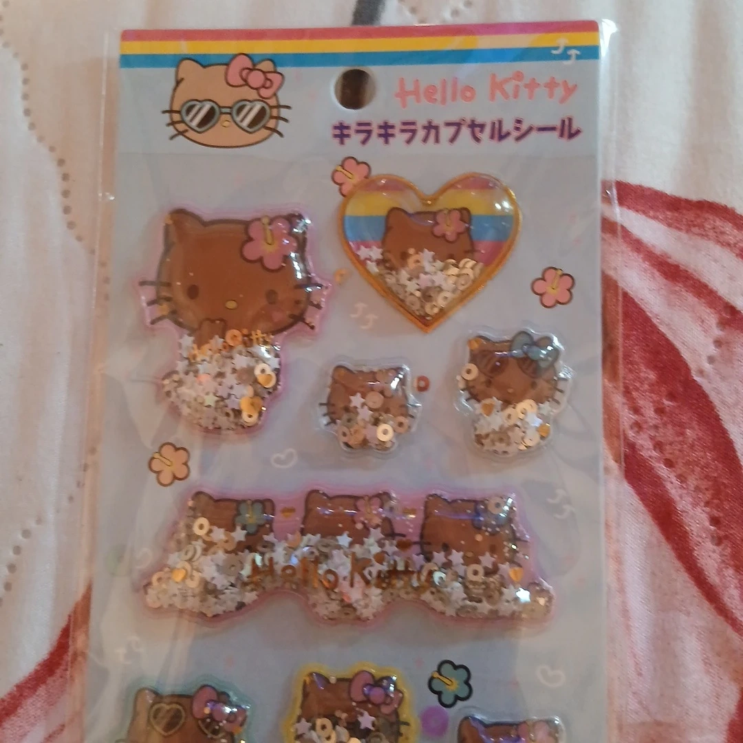 キティ シャカシャカキラキラカプセル
