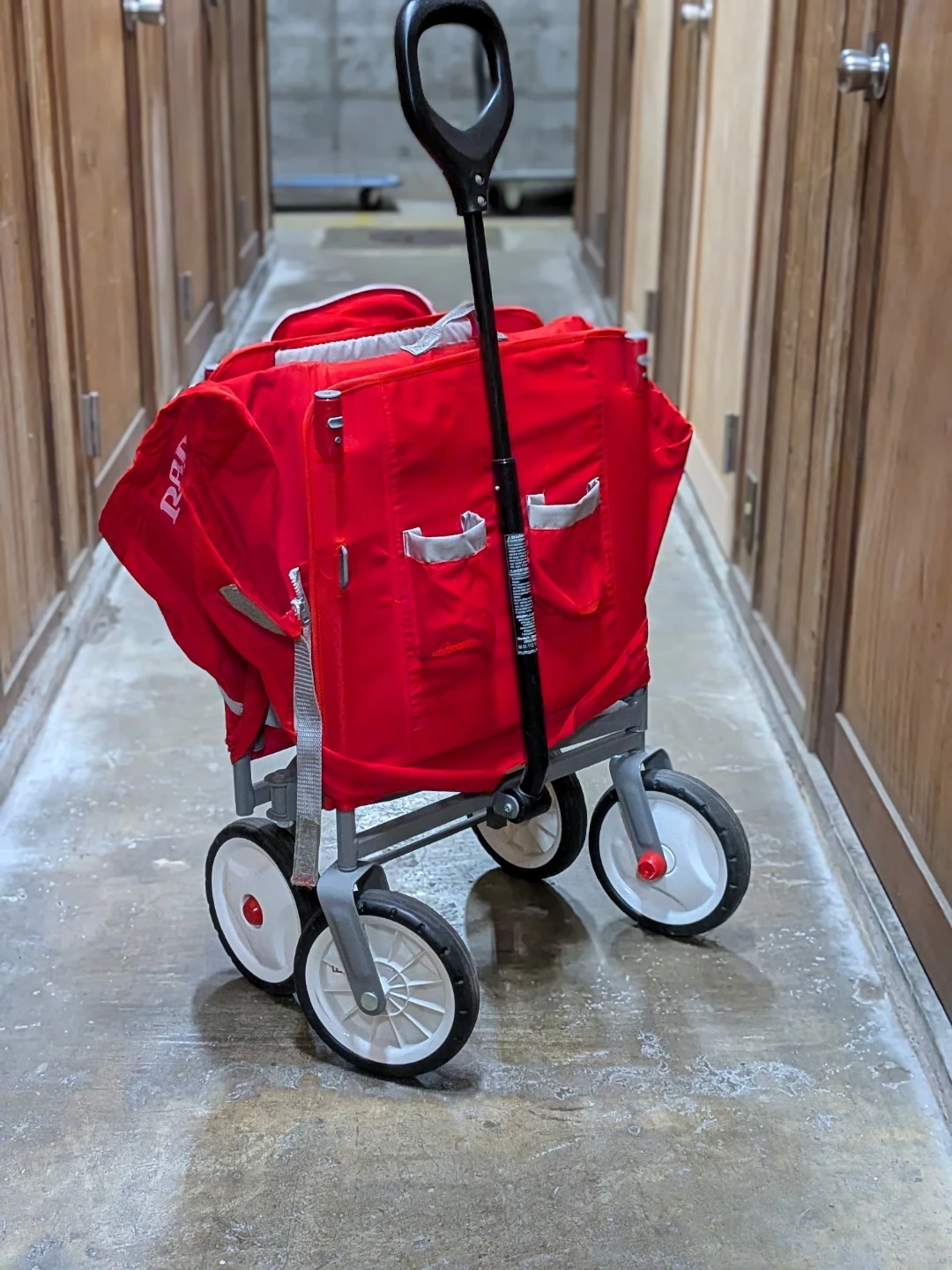 Radio Flyer 折りたたみワゴンの写真2枚目