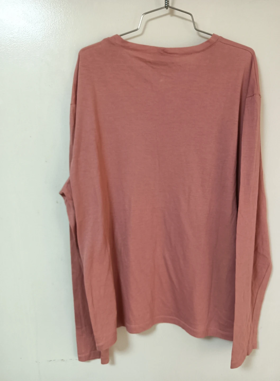 非常に美品。PRADA プラダ コットン&シルク素材 長袖 Tシャツの写真3枚目