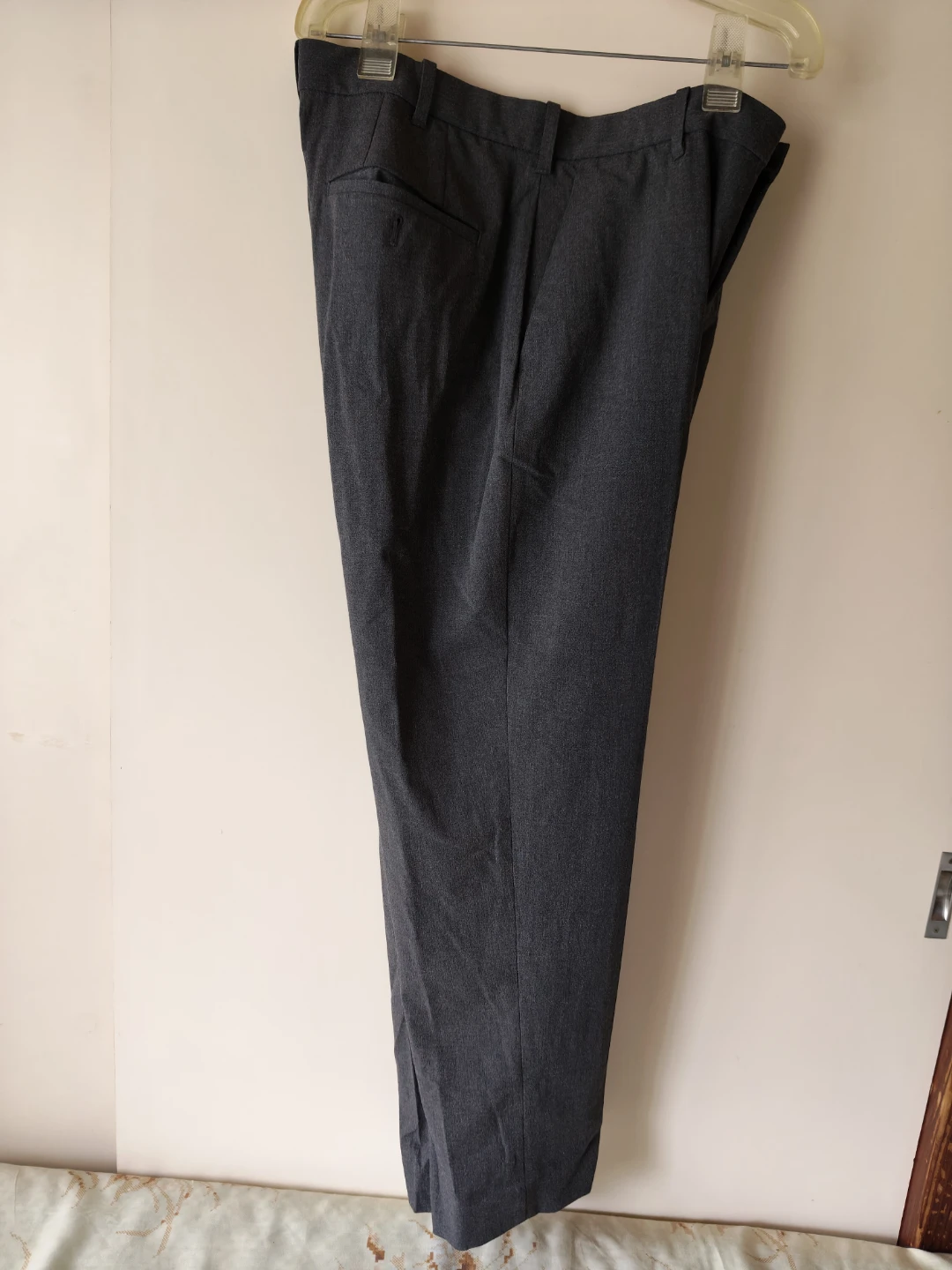 ユニクロ スラックス グレー 76-84cm